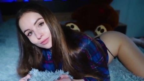 Sexy Russian bitch ASMR video and eye contact