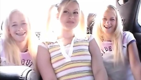 Milton twins go lesbo with blonde teen