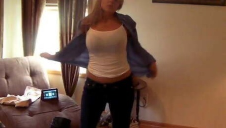 SEXY CHELSEA IN BUTTON SHIRT AND TIGHT JEANS